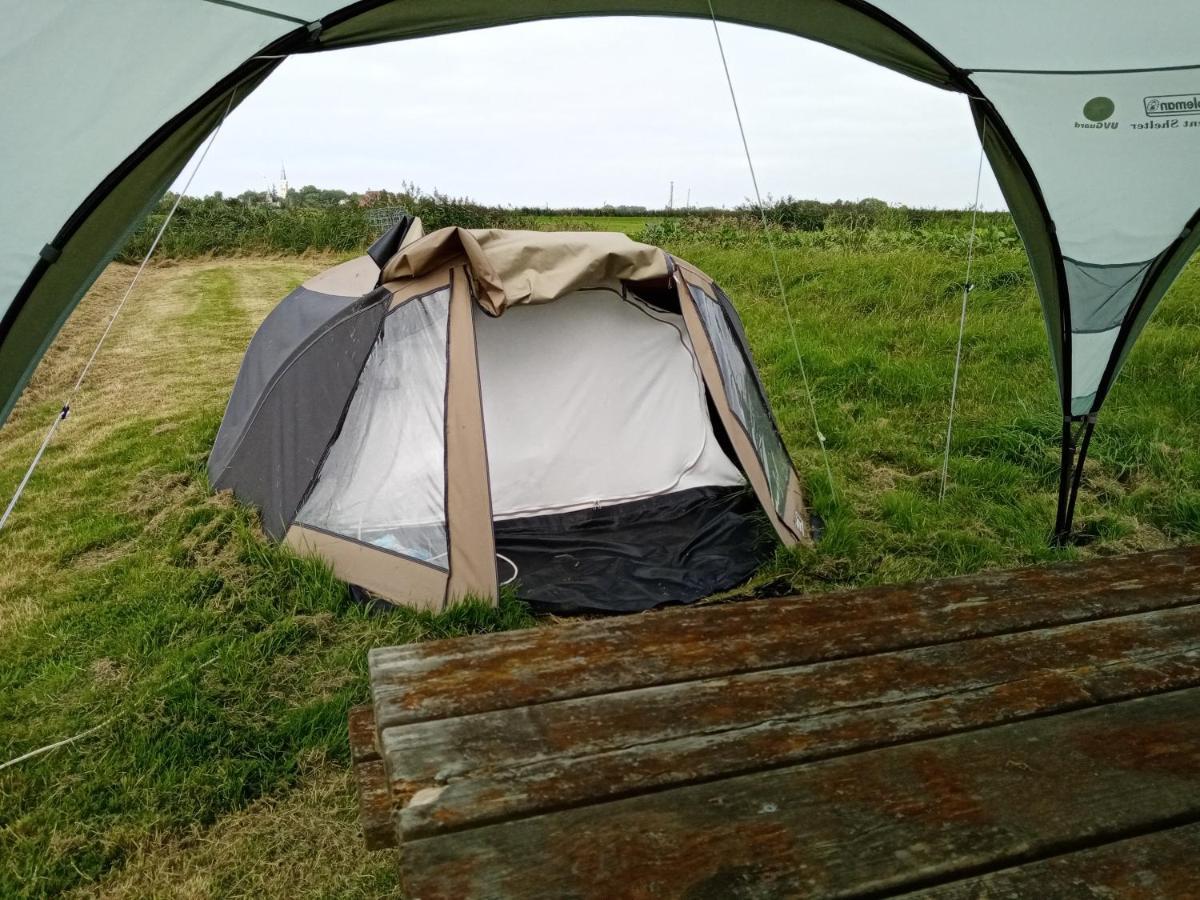 Basic 2P Tent Sotterum Hotell Kornwerd Eksteriør bilde