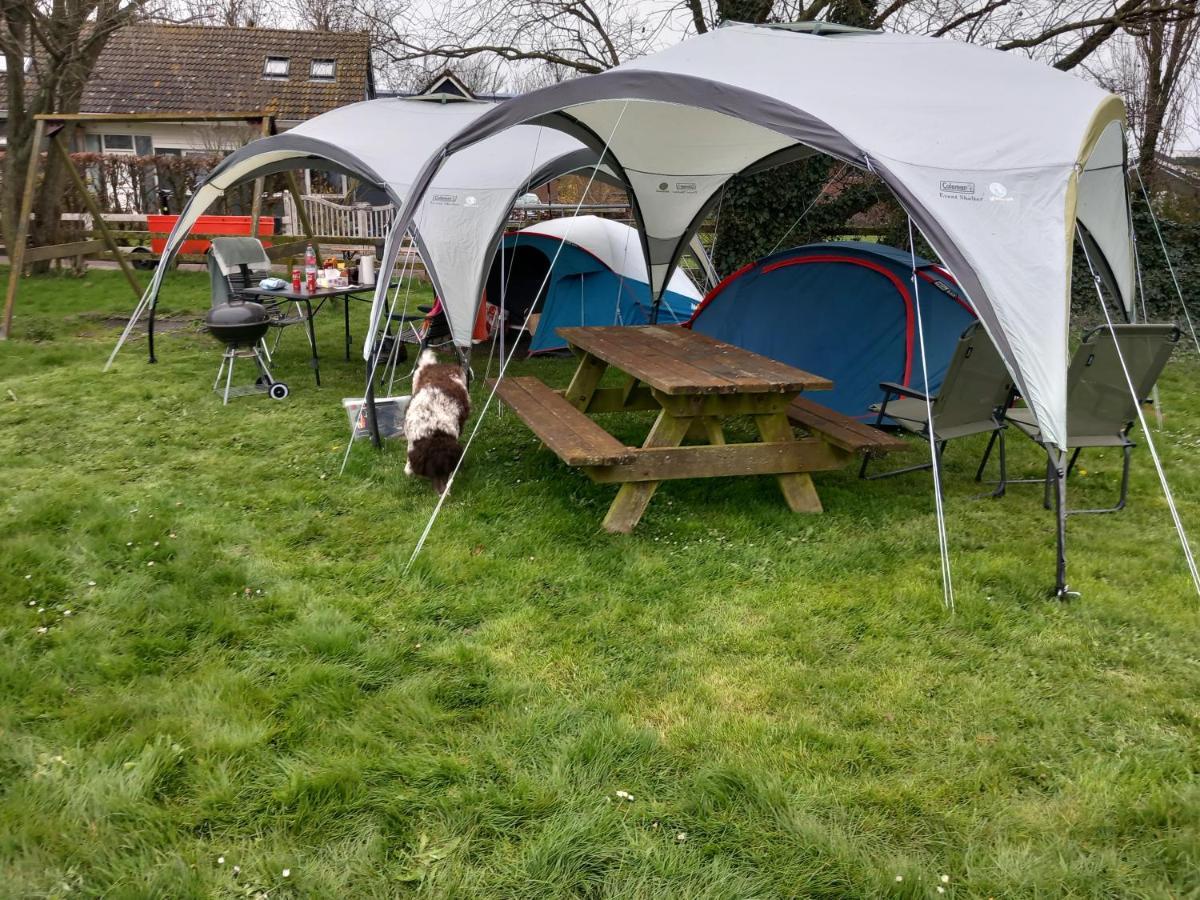 Basic 2P Tent Sotterum Hotell Kornwerd Eksteriør bilde
